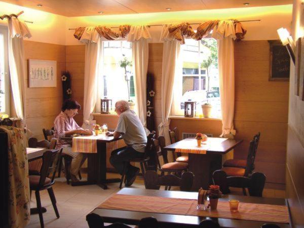 Hotel Gasthaus Bock Reichenbach an der Fils Luaran gambar