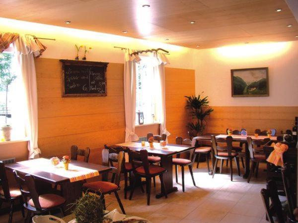 Hotel Gasthaus Bock Reichenbach an der Fils Luaran gambar